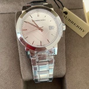 Burberry Women Luxury Silver Check Watch BU9100